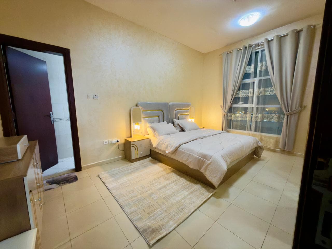 Luxurious Villa for Sale in Al Majaz, Sharjah - A Perfect Blend of Elegance and Comfort